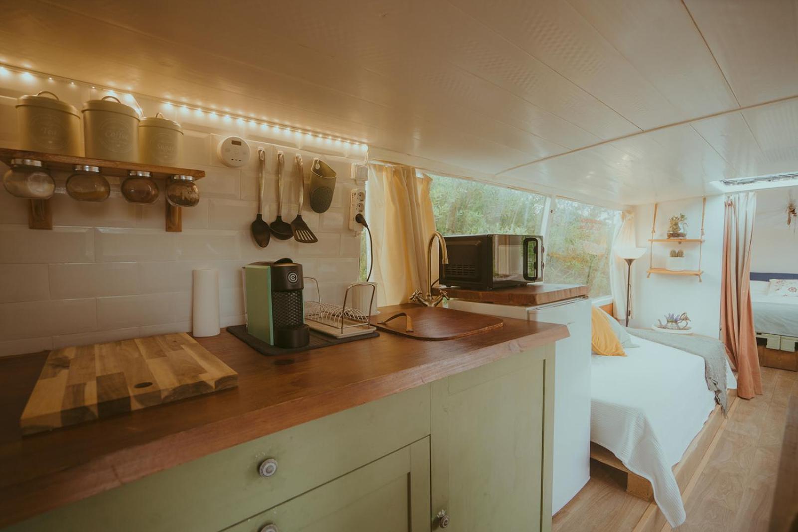 סינטרה The Amazing Inacio Bus Converted Home מראה חיצוני תמונה